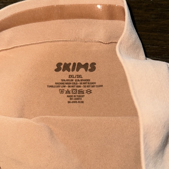 SKIMS SCULPTING HIGH WAIST BRIEF in Ochre Size 2x/3x - Picture 6 of 6